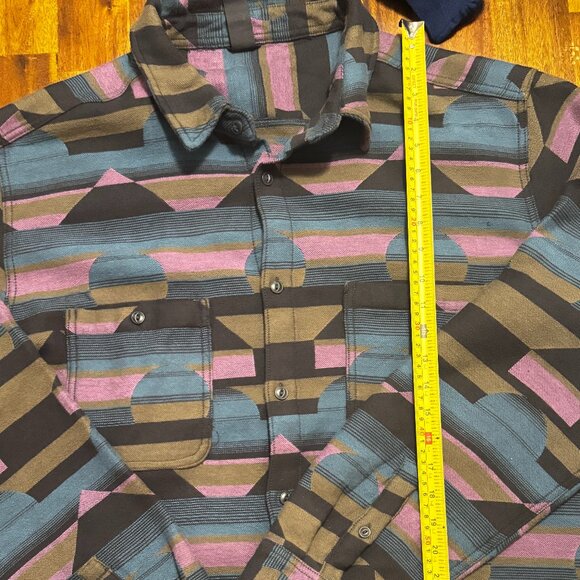 Mountain Hardwear - Plaid Overshirt - XXL - Picture 3 of 3